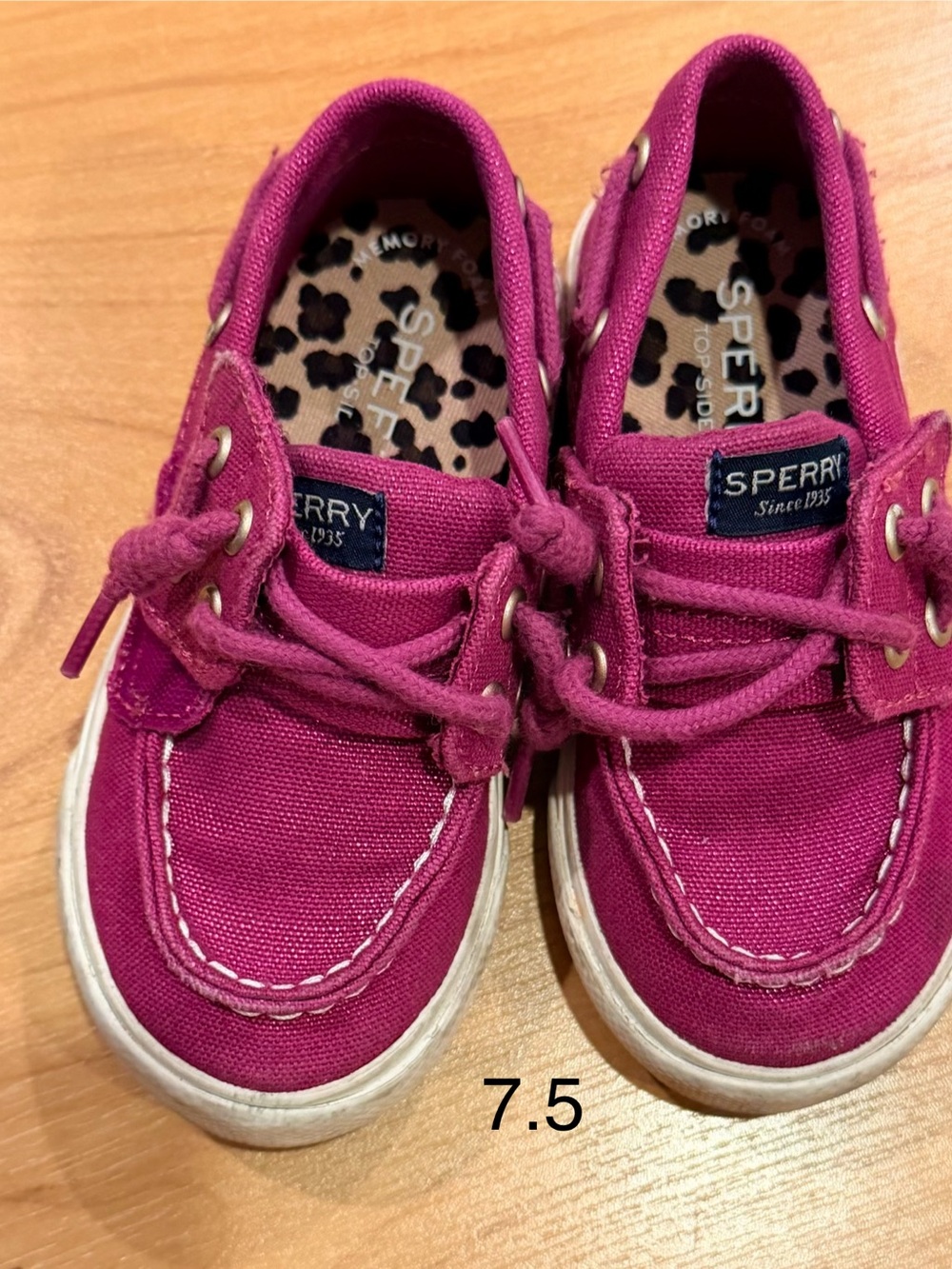 Sperry Girls Fuchsia Canvas Boat Shoes